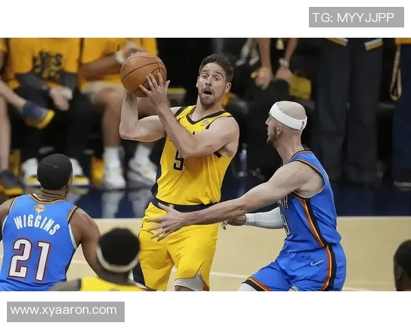 夏洛特黄蜂与印第安纳步行者激战正酣谁能在这场对决中笑到最后