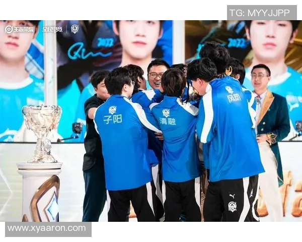 王者荣耀背后的奋斗与荣耀：JDG战队的成长与突破之路